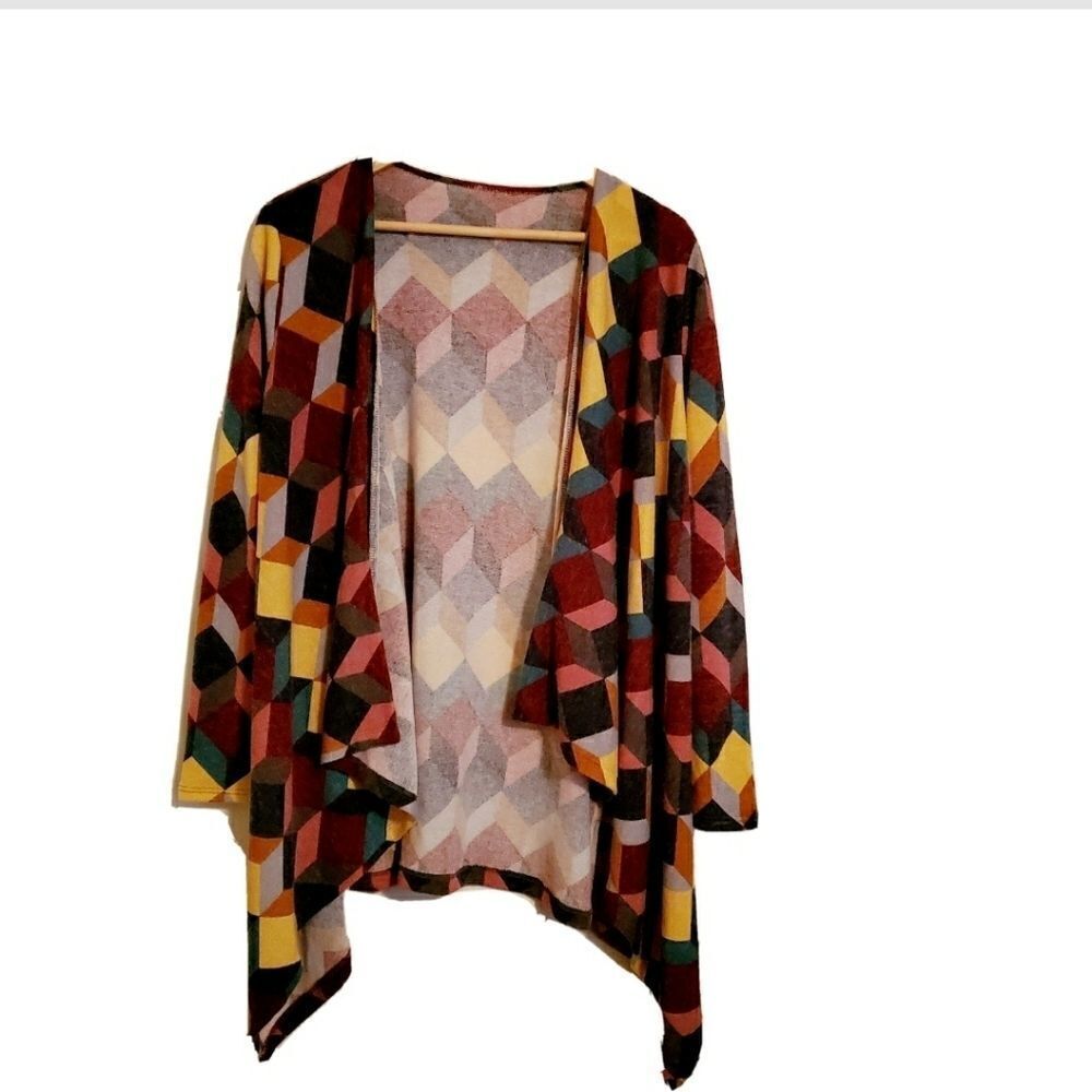 Multi-colored Geometrical Pattern Open Cardigan Size Small